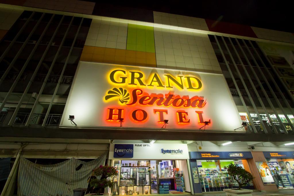 Grand Sentosa Hotel Johor Bahru Exterior foto